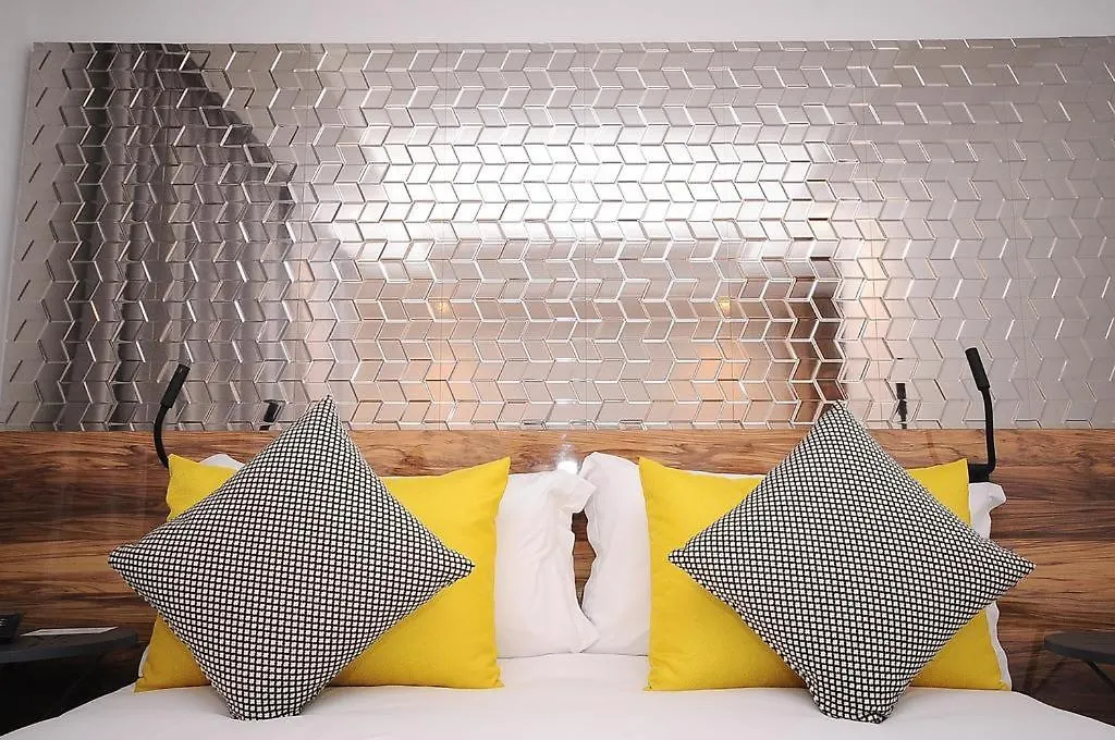 Oum Palace Hotel & Spa Касабланка