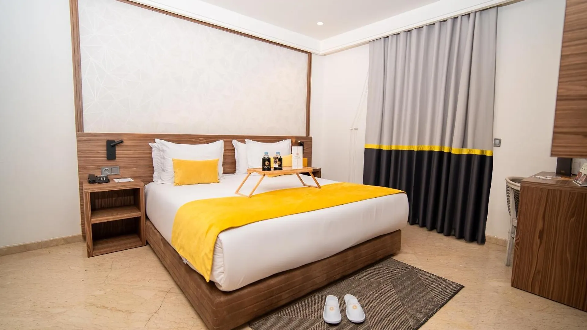 Oum Palace Hotel & Spa Касабланка