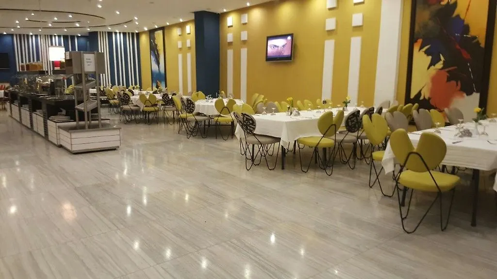 Oum Palace Hotel & Spa Casablanca 4*,  Marocco