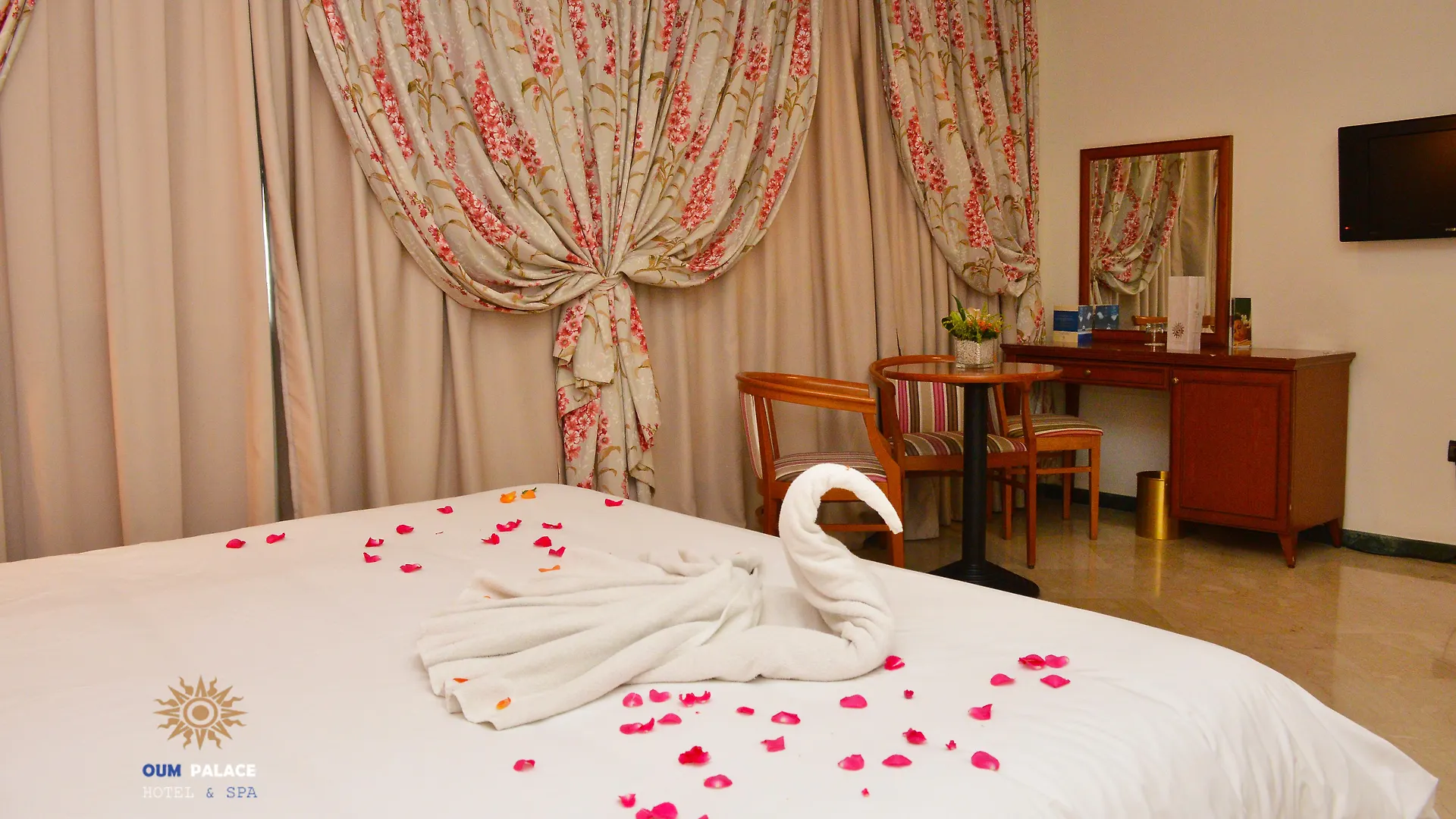 Oum Palace Hotel & Spa Casa Blanca