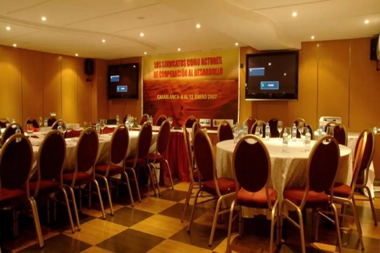 Oum Palace Hotel & Spa Casa Blanca